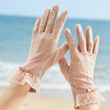 Sun Protection Lace Gloves Summer Touchscreen Breathable Non-Slip Driving Gloves Elegant Lace Design for Women Outdoor Shopping