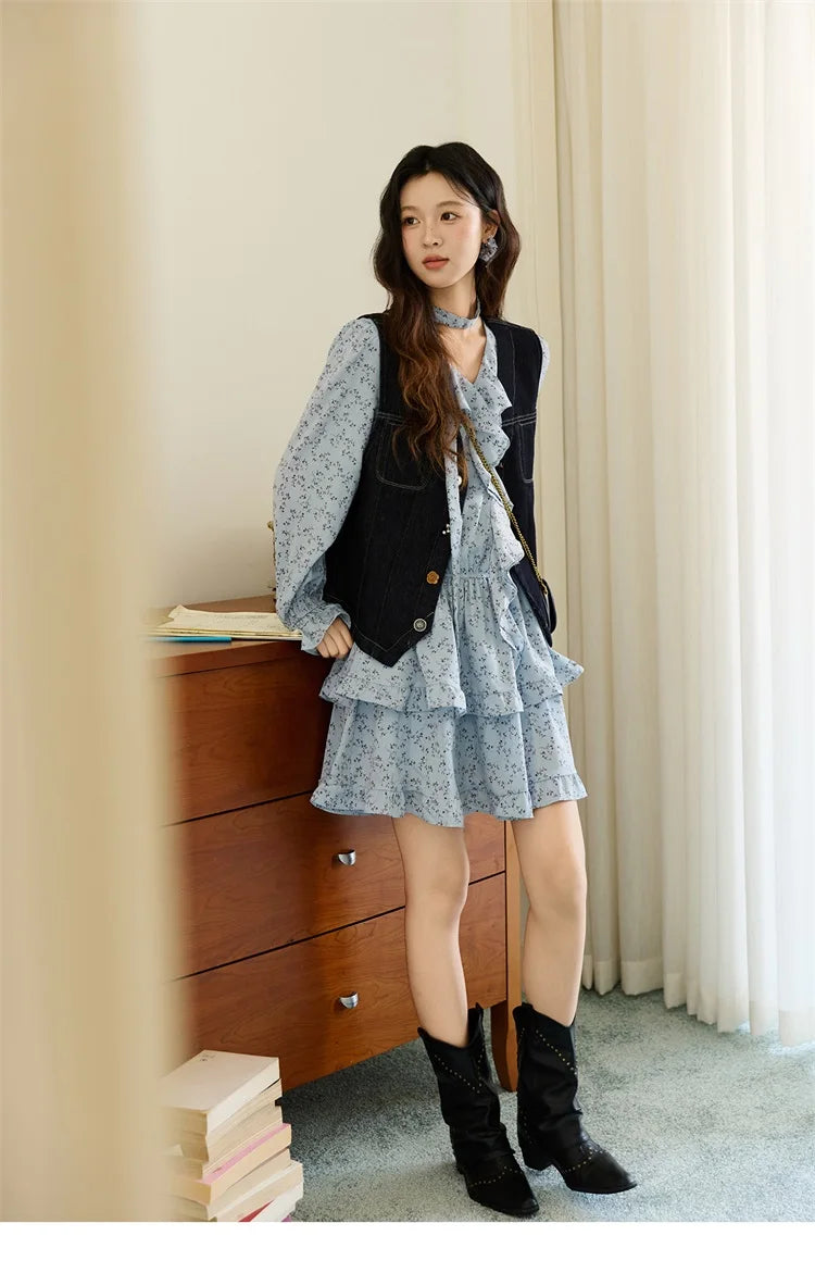 MISHOW Floral Dress for Women Cotton 2026 Spring Blue Luxury V-neck Ruffled Puff Sleeve Dress Party Midi Dress Woman MXE46L2517