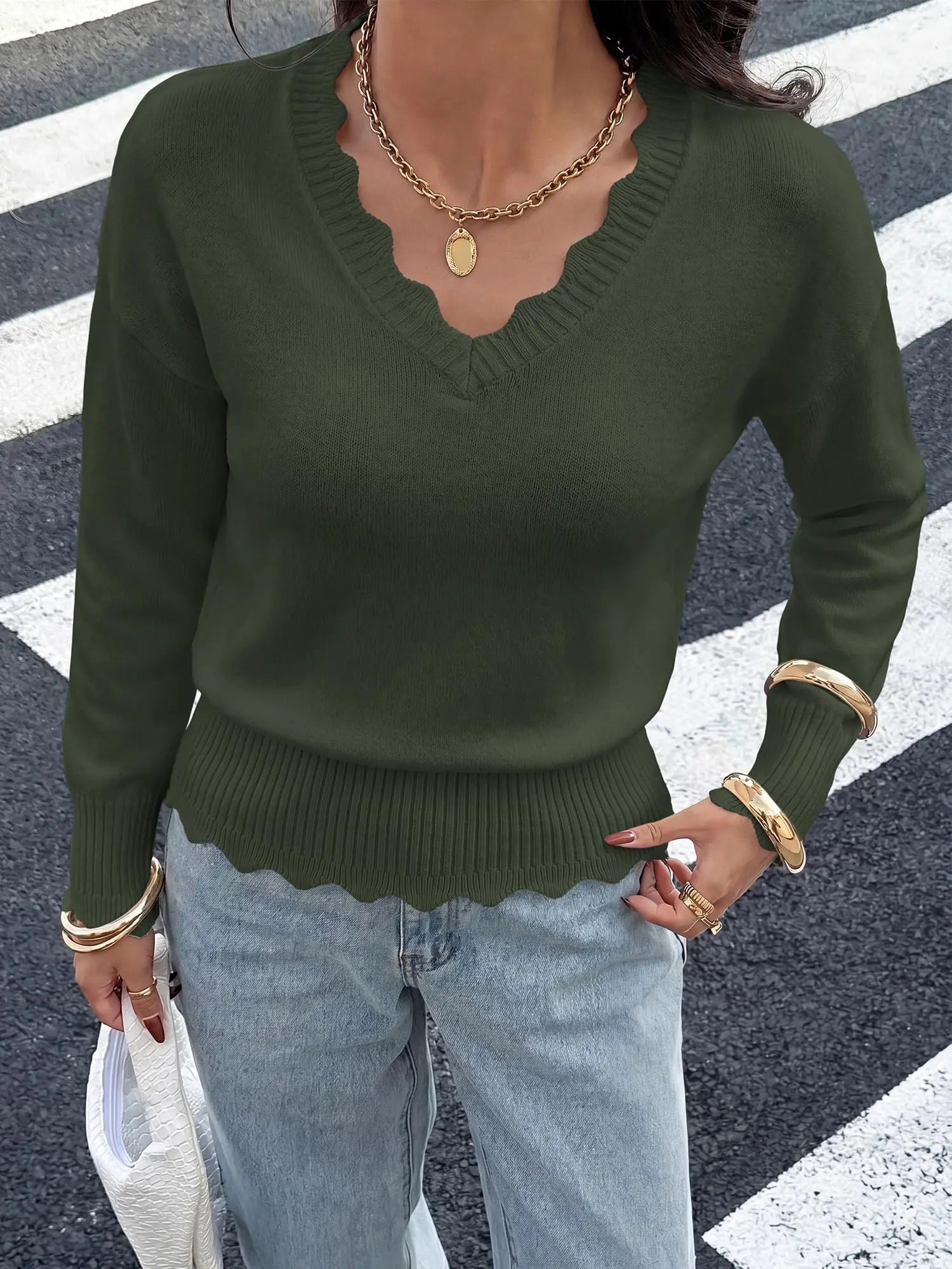 Lightweight Knit Sweaters Top For Women Daily Wear Scallop Edges V Neck Pullover Tops Autumn And Winter Long Sleeved