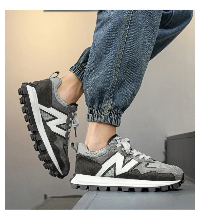 Men New Breathable Sneakers High-end Sport Balance Fashion Shoes for Men Trend Luxury Sneakers Women  Zapatos Altos Hombre
