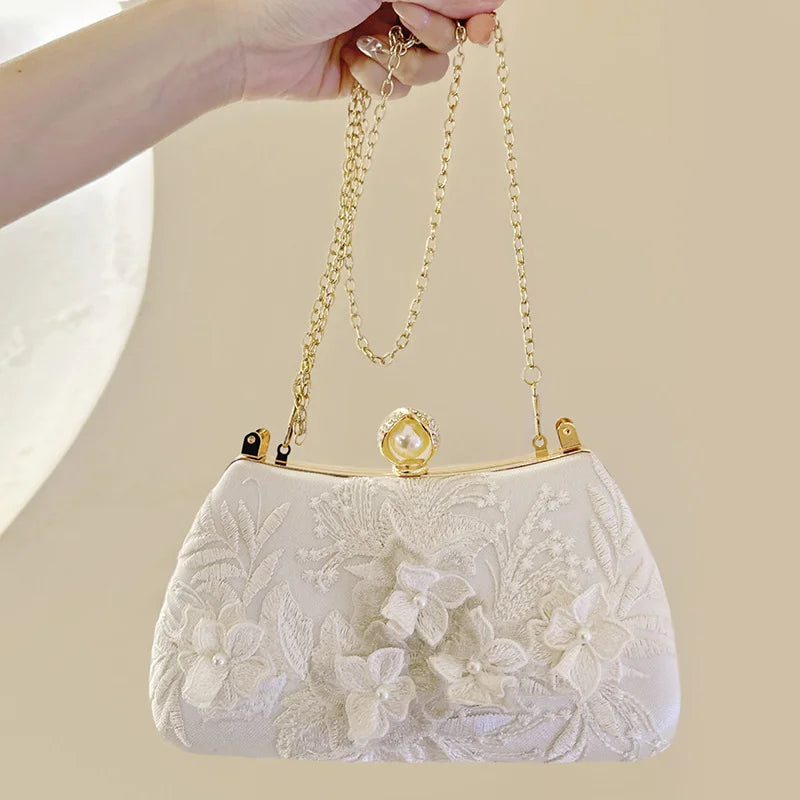 Fashion Pearl Chain Handbags Female White Embroidered Lace Flower Clutch Purse Crossbody Shoulder Party Wedding Prom Evening Bag