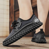 New Trend Man Hiking Shoes Lightweight Soft Mesh Flats Comfortable Non-slip Sneakers Outdoor Casual Sports Shoes Men's Trainers