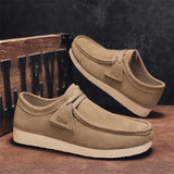 Men's Lightweight Casual Shoes One pair of men's spring/summer outdoor casual running shoes Sizes 39 to 47