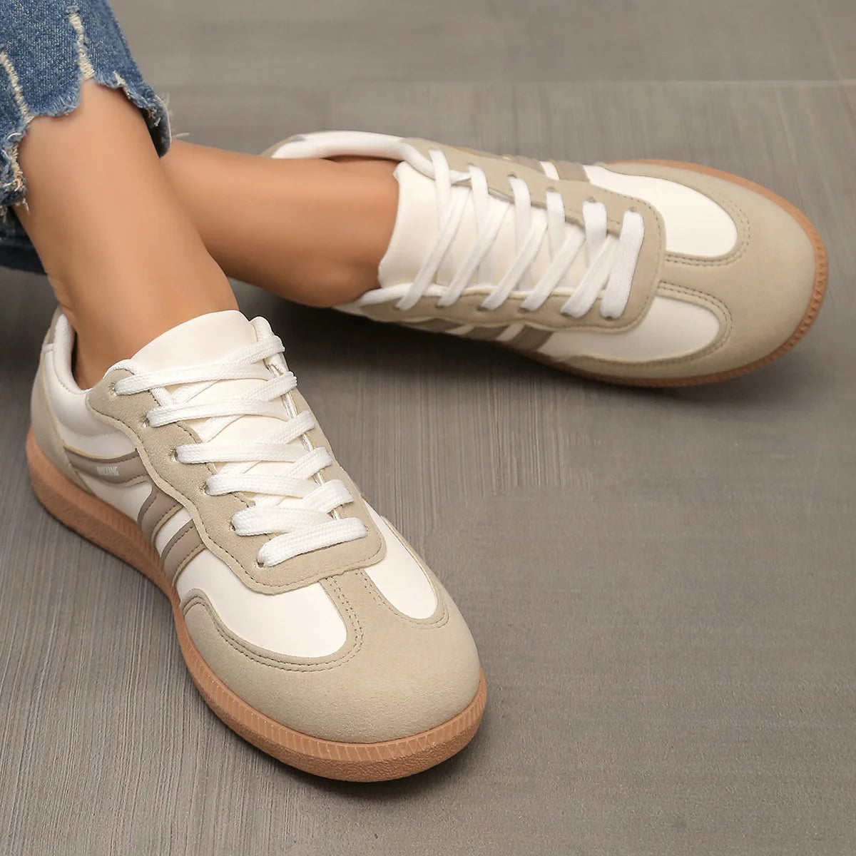 Women Sneakers 2026 Spring New Luxury Flat Loafers Comfortable Slip on Soft Female Sneakers Lightweight Outdoor Shoes for Women