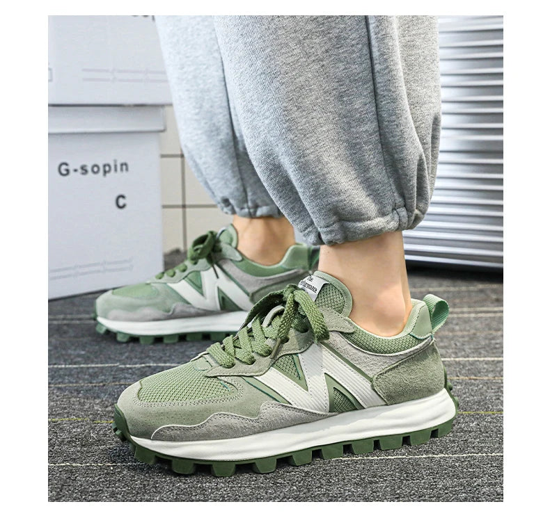 Men New Breathable Sneakers High-end Sport Balance Fashion Shoes for Men Trend Luxury Sneakers Women  Zapatos Altos Hombre
