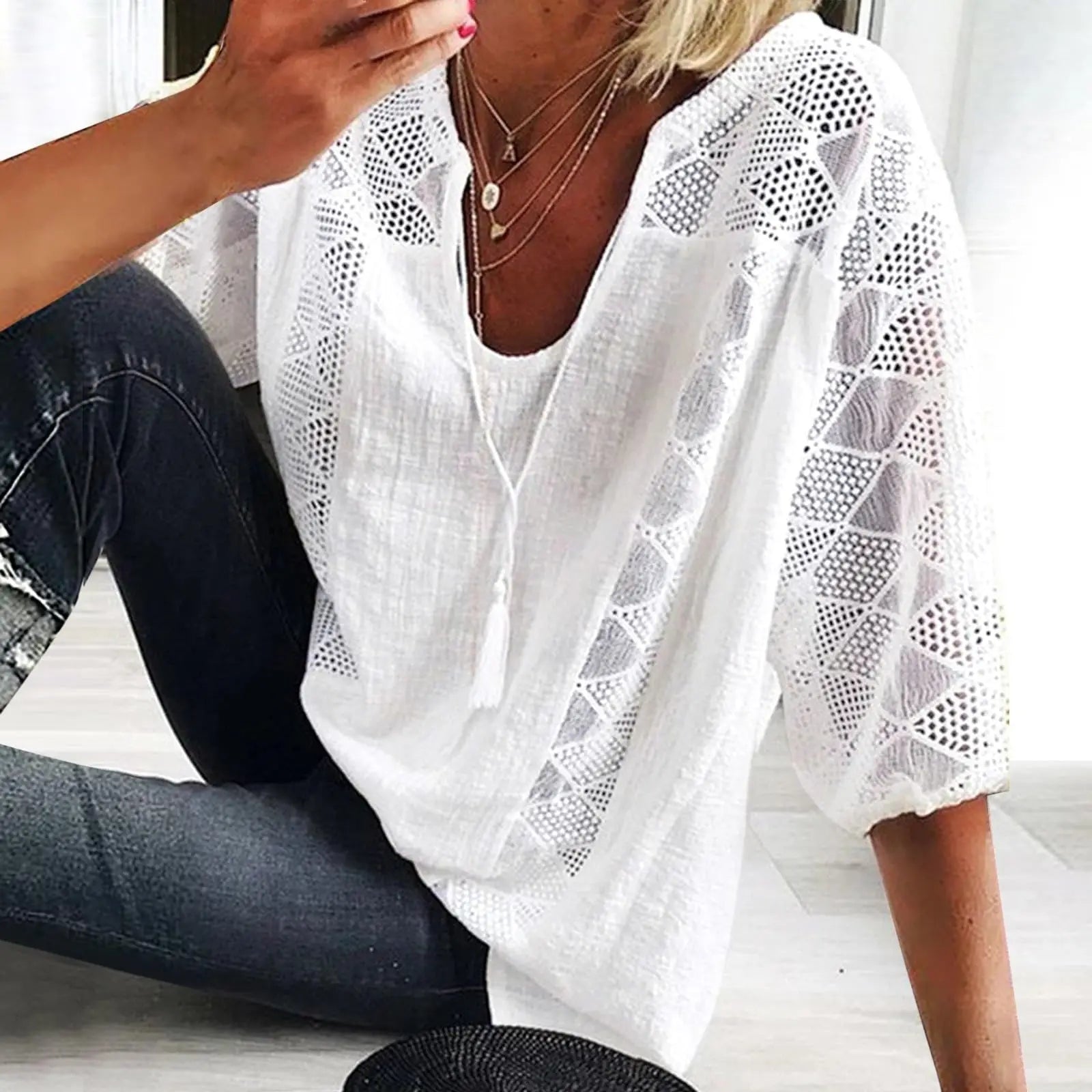 Women's Summer Cotton Shirt, Solid Color Casual Hollow U-Neck 3/4 Sleeve Lace Shirt, Women's Solid Color Lace Stitched Short-Sleeve T-Shirt, Loose Shirt, Women's Top, Short-Sleeve Loose Fit