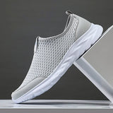 2026 New Shoes Men Loafers Light Walking Breathable Summer Comfortable Casual Shoes Men Sneakers Zapatillas Hombre Plus