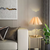 Gold Modern Table Lamp, Scalloped Pleated Desk Lamps Wavy Lamp for Bedside, Bow Table Lamps for Kitchen Counter, Nightstand Deco